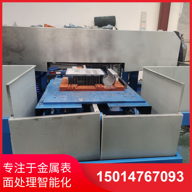 鋁(lv)材直紋拉(la)絲機廠(chang)傢